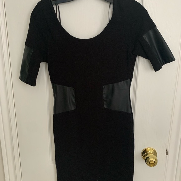 Zara Black Mini Dress Faux Leather Cap Sleeve - Picture 4 of 4